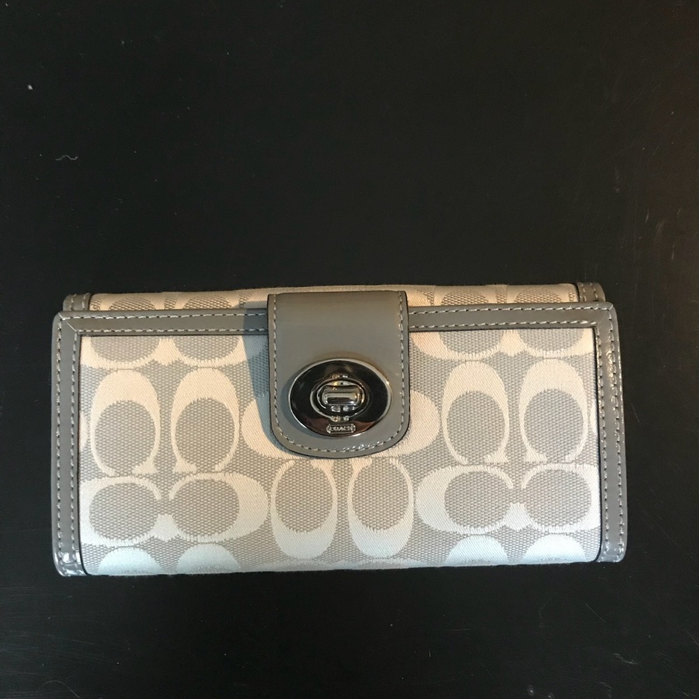 Coach wallet